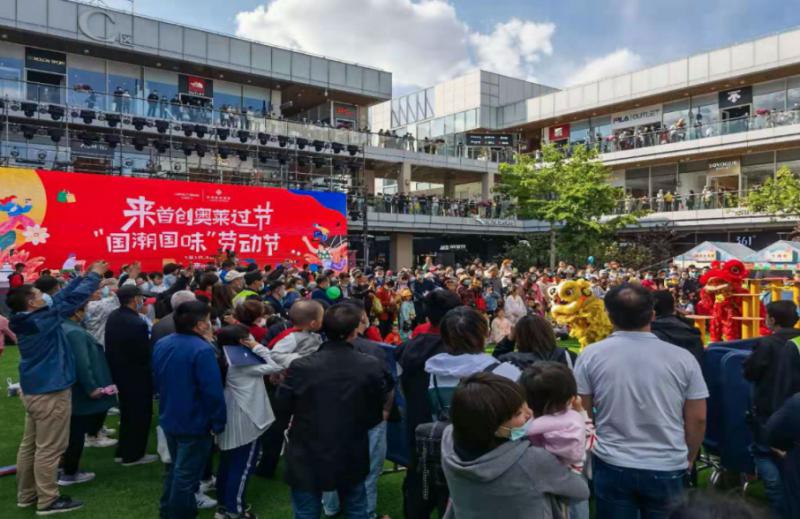“五一”五天大卖近五亿！首创奥莱全国十三城化身网红店