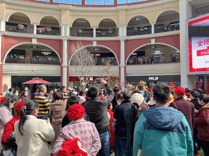 大卖近30亿，远超经济大盘！首创奥莱全国十五城一季度强势开门红